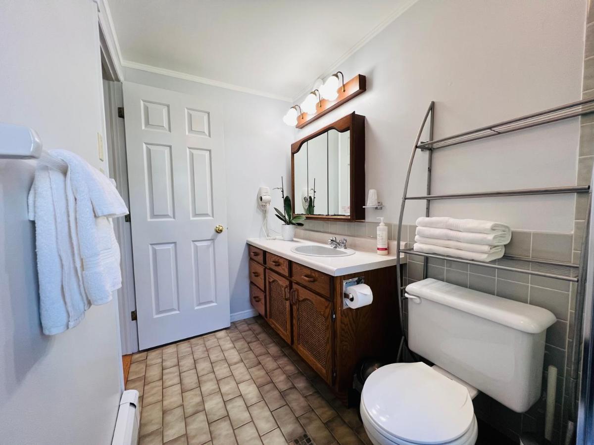 Lee'S Ocean Peek B & B Stratford Екстер'єр фото